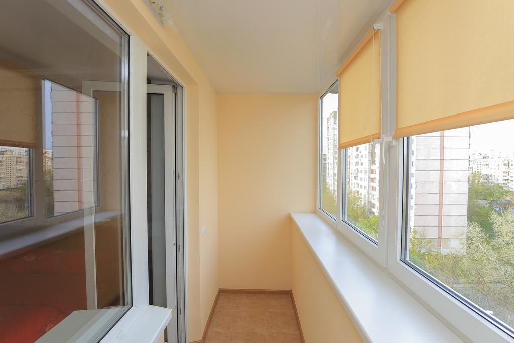 Apartment On Obolonskiy Prospect 12 Kijev Kültér fotó