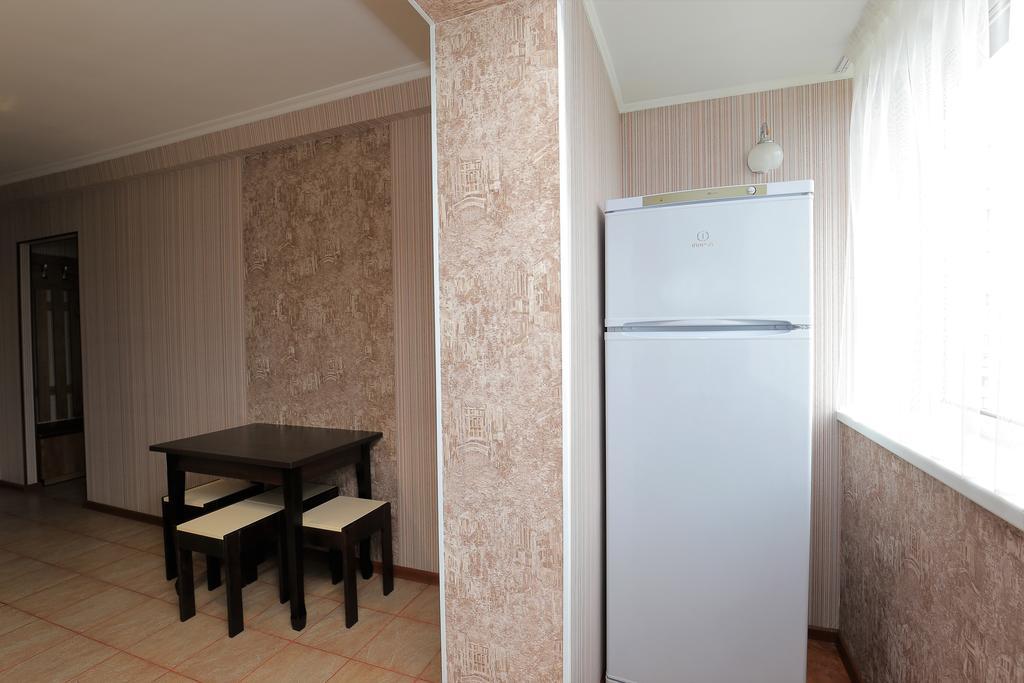 Apartment On Obolonskiy Prospect 12 Kijev Kültér fotó